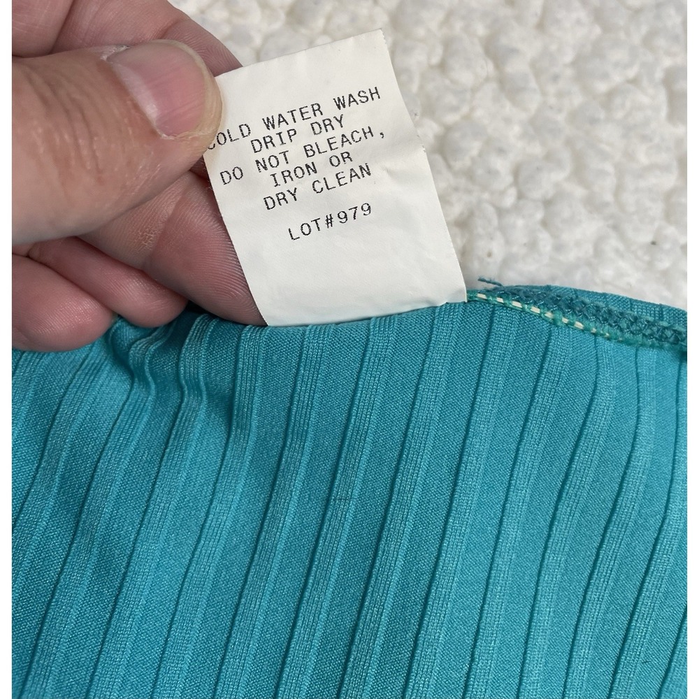 Vintage REI Women's Biking/Hiking Tank Top Teal Size Large - Picture 5 of 6